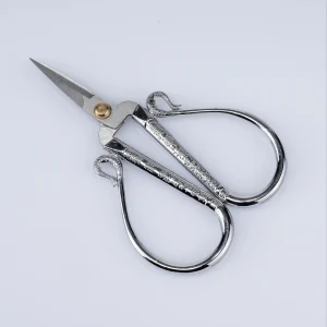 TOMBUL GÜMÜŞ TEK MAKAS *25