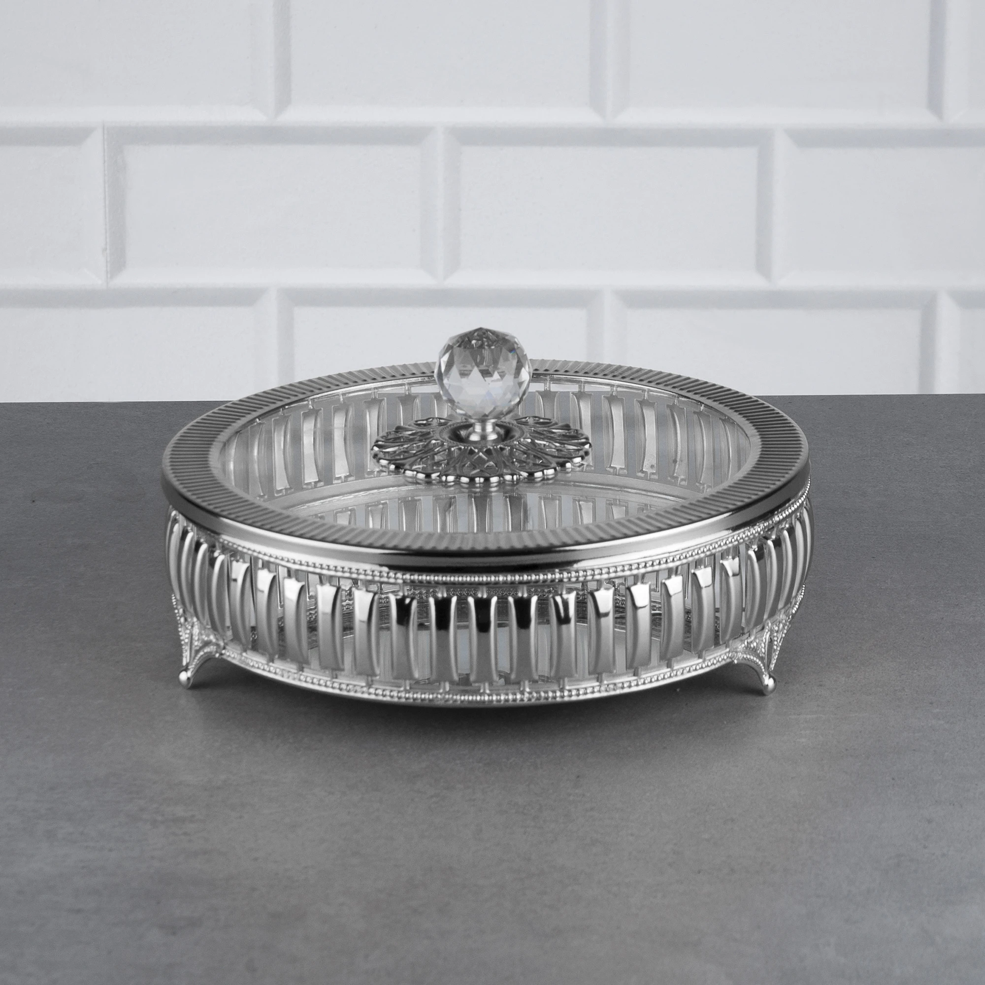 ZEYVE HÜRREM YUVARLAK 20CM KAPAKLI ŞEKERLİK20cm*12